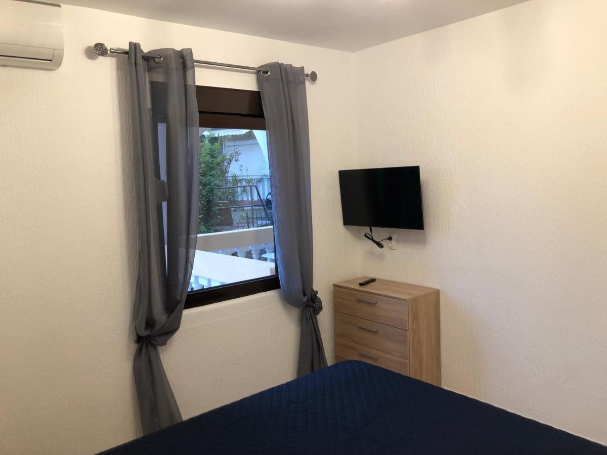 Apartmani Lime Petrovac Exterior photo