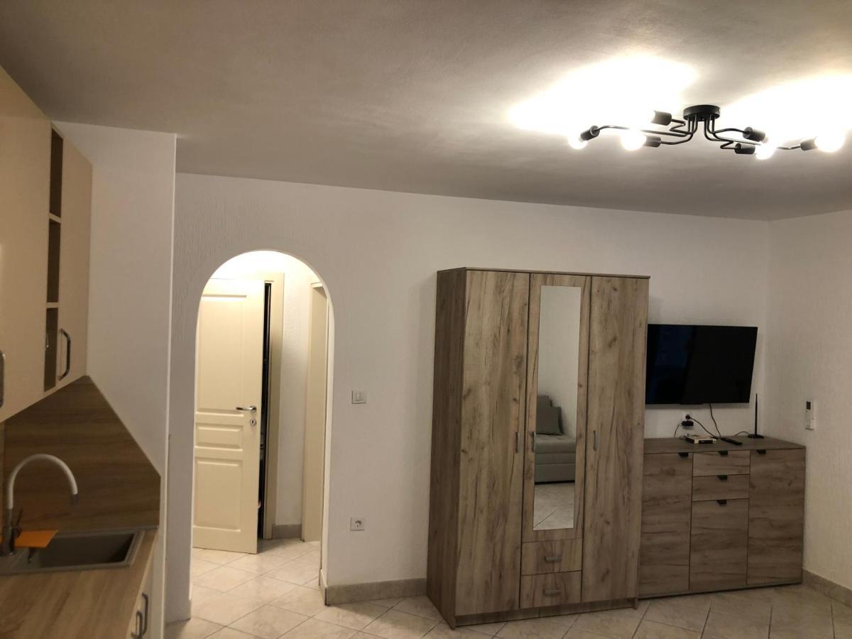 Apartmani Lime Petrovac Exterior photo