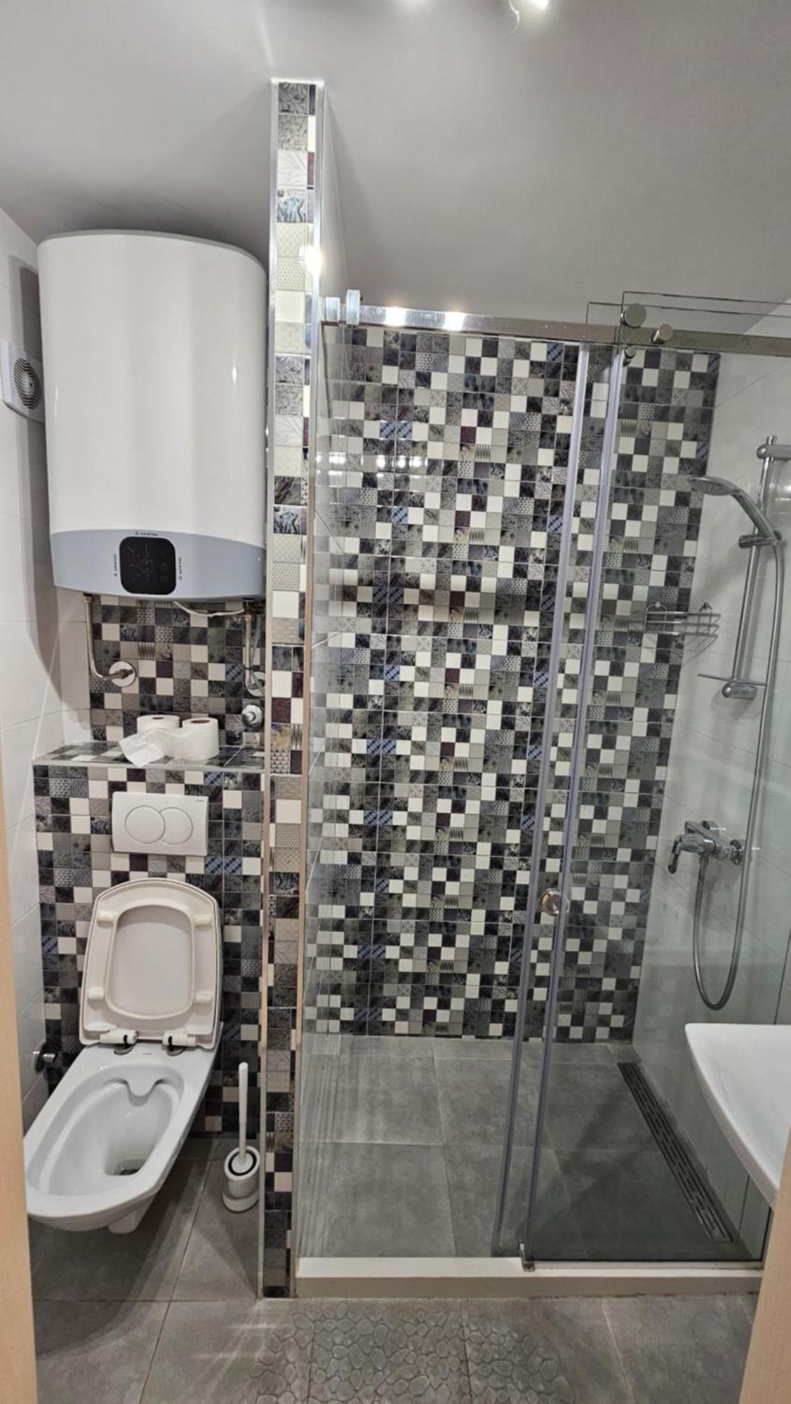 Apartmani Lime Petrovac Exterior photo
